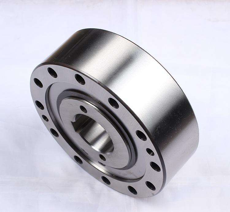 組合關(guān)節(jié)軸承特點(diǎn)及其晃動(dòng)運(yùn)動(dòng)